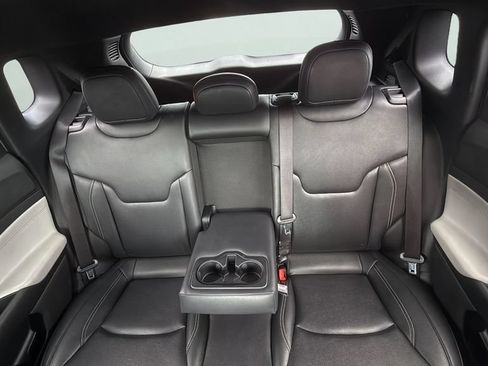 Used 2025 Jeep Compass Limited AWD/4WD image 11