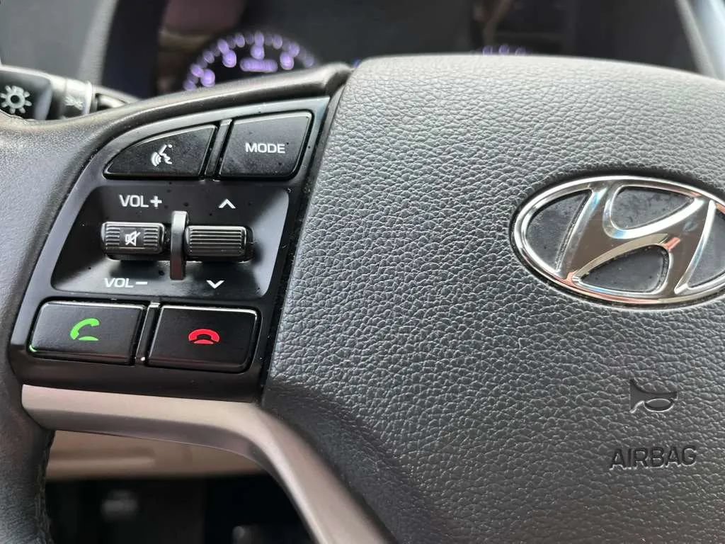 Used 2017 Hyundai Tucson Sport FWD image 16