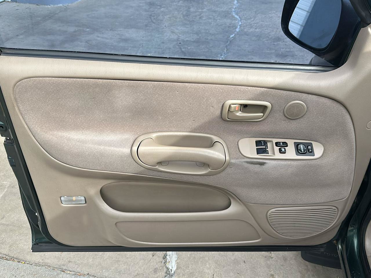 Used 2000 Toyota Tundra SR5 RWD image 10