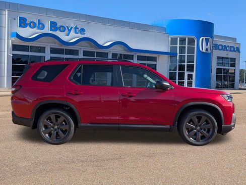 New 2026 Honda Pilot Sport image 6