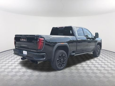 Used 2024 GMC Sierra 2500 Denali w/ Denali Reserve Package AWD/4WD image 6