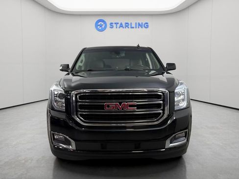 Used 2020 GMC Yukon XL SLT w/ Open Road Package AWD/4WD image 16