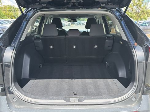Used 2024 Toyota RAV4 XLE FWD image 20