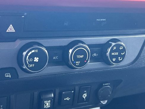 Certified 2020 Toyota Tacoma TRD Sport RWD image 19