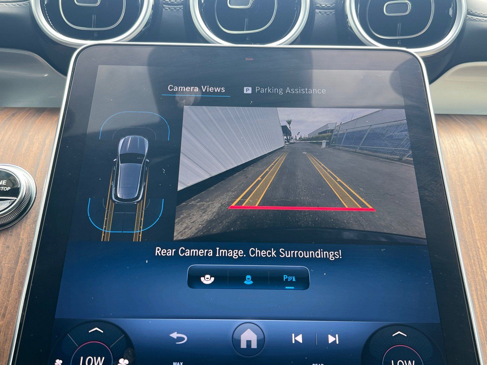 Certified 2024 Mercedes-Benz GLC 300 4MATIC image 32