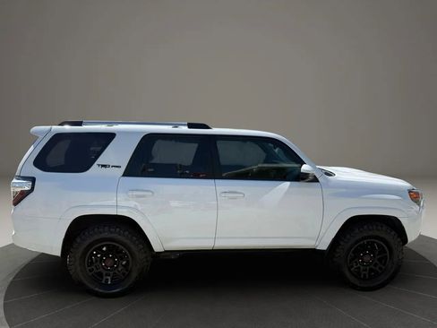 Used 2017 Toyota 4Runner TRD Pro AWD/4WD image 6