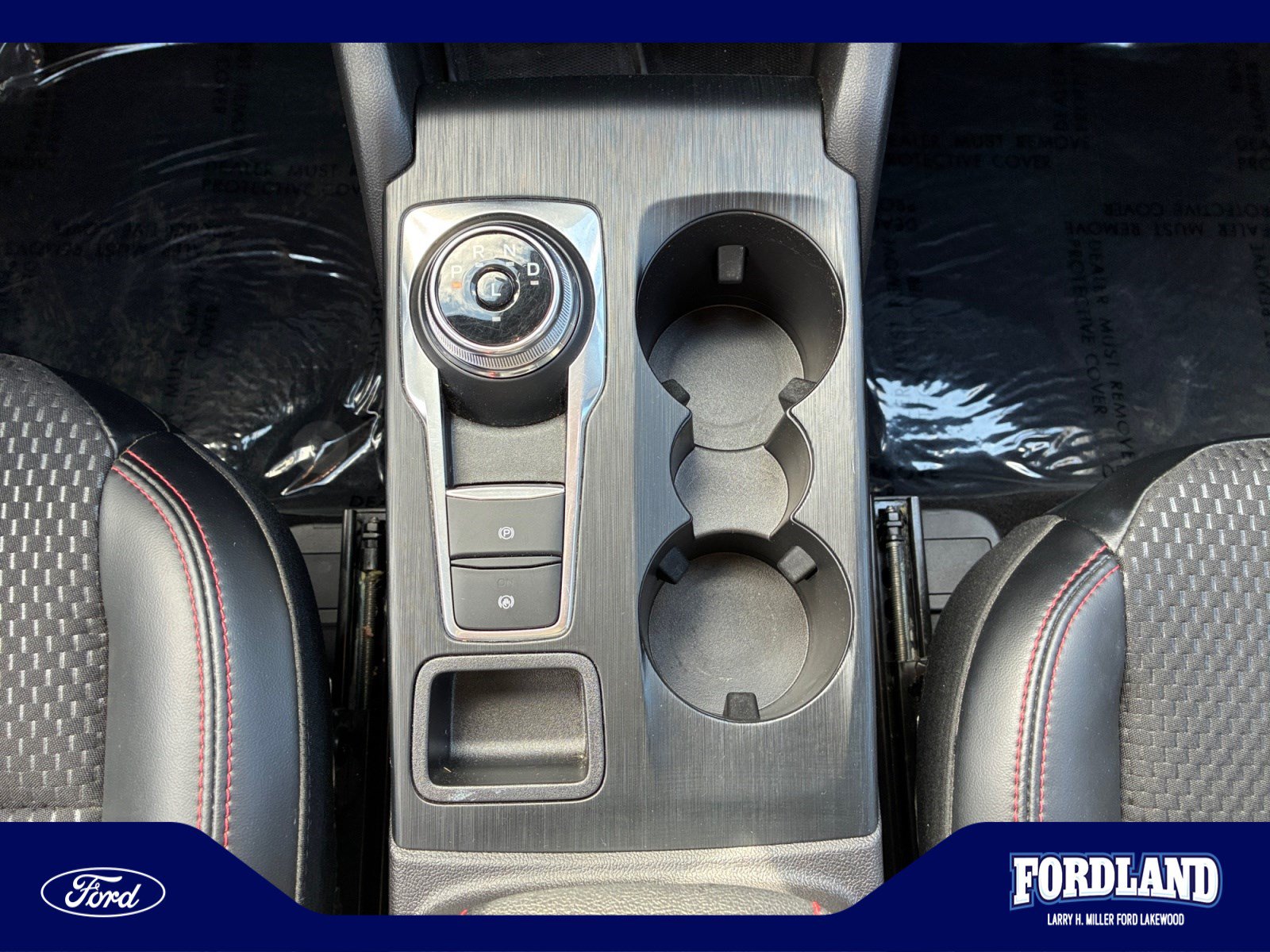 Used 2024 Ford Escape ST-Line Select w/ Tech Pack #2 AWD/4WD image 31
