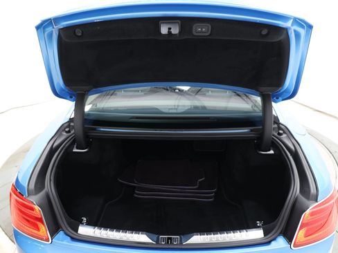 Used 2022 Bentley Flying Spur V8 AWD/4WD image 95