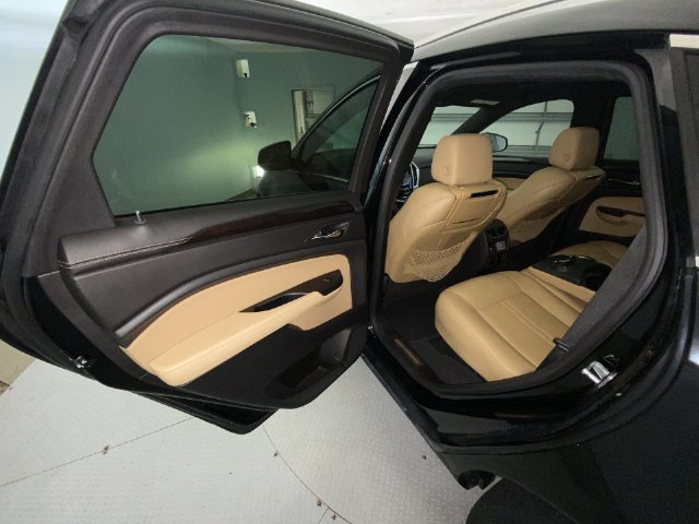 Used 2015 Cadillac SRX Premium w/ Trailering Package AWD/4WD image 22