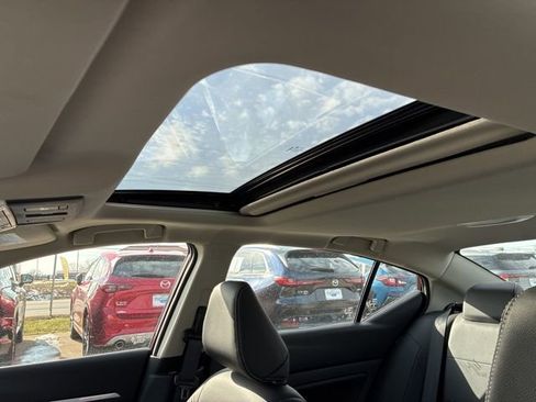 Used 2025 Nissan Altima 2.5 SL image 36