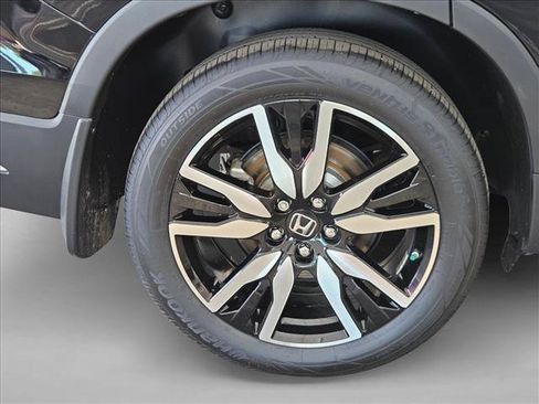 Used 2022 Honda Pilot Touring image 21