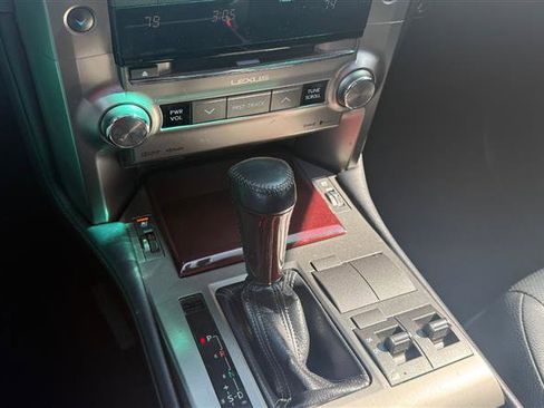 Used 2016 Lexus GX 460 w/ Premium Package image 40