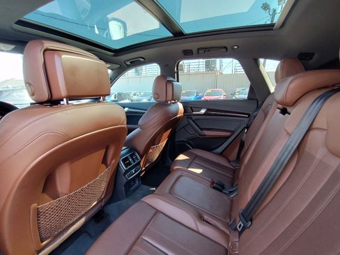 Used 2018 Audi Q5 Prestige w/ Prestige Package image 32