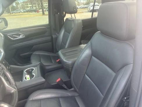 Used 2021 Chevrolet Tahoe Z71 w/ Z71 Off-Road Package image 24