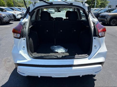 New 2025 Nissan Kicks Play S image 26