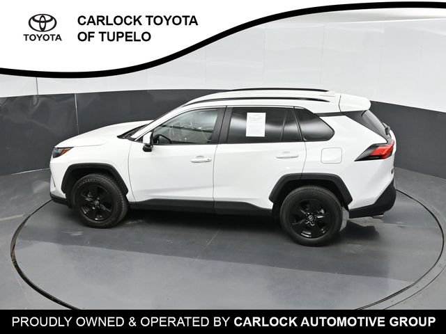 Used 2024 Toyota RAV4 XLE FWD image 39