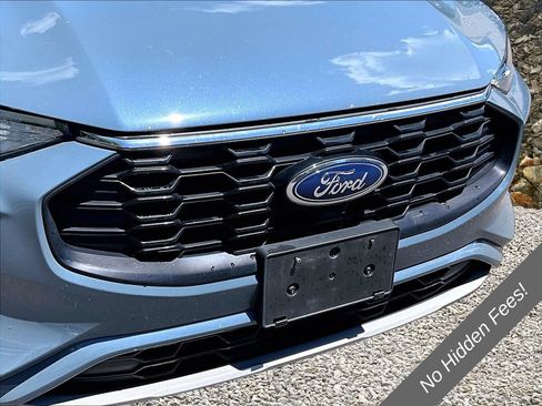 Used 2024 Ford Escape ST-Line Select AWD/4WD image 19