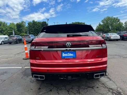 Used 2025 Volkswagen Atlas Cross Sport SEL Premium R-Line AWD/4WD image 3