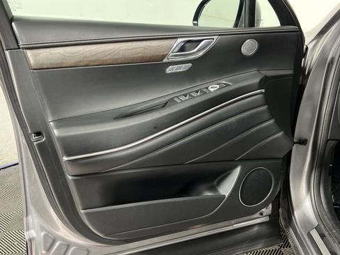 Used 2024 Genesis GV80 2.5T AWD/4WD image 14