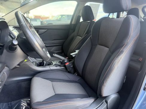 Used 2022 Subaru Crosstrek 2.0i Premium image 14