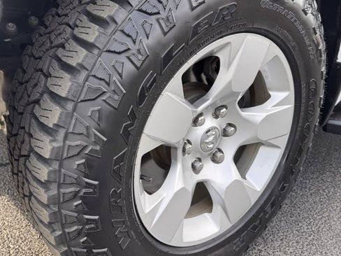 Used 2020 RAM 1500 Big Horn image 31