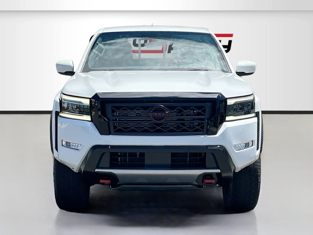Used 2022 Nissan Frontier PRO-4X w/ Technology Package AWD/4WD image 2