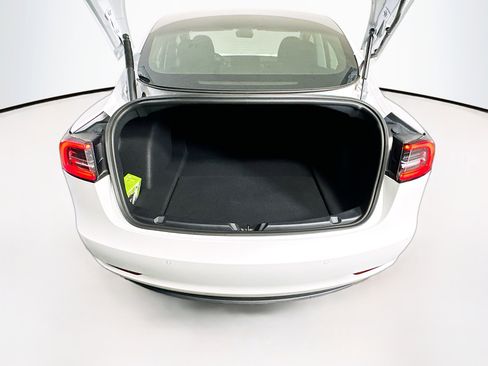 Used 2021 Tesla Model 3 Long Range image 27