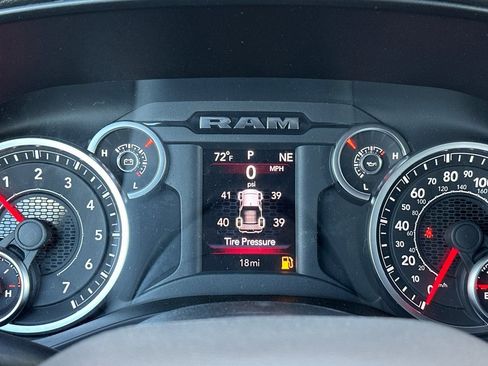 New 2026 RAM 1500 Big Horn AWD/4WD image 24