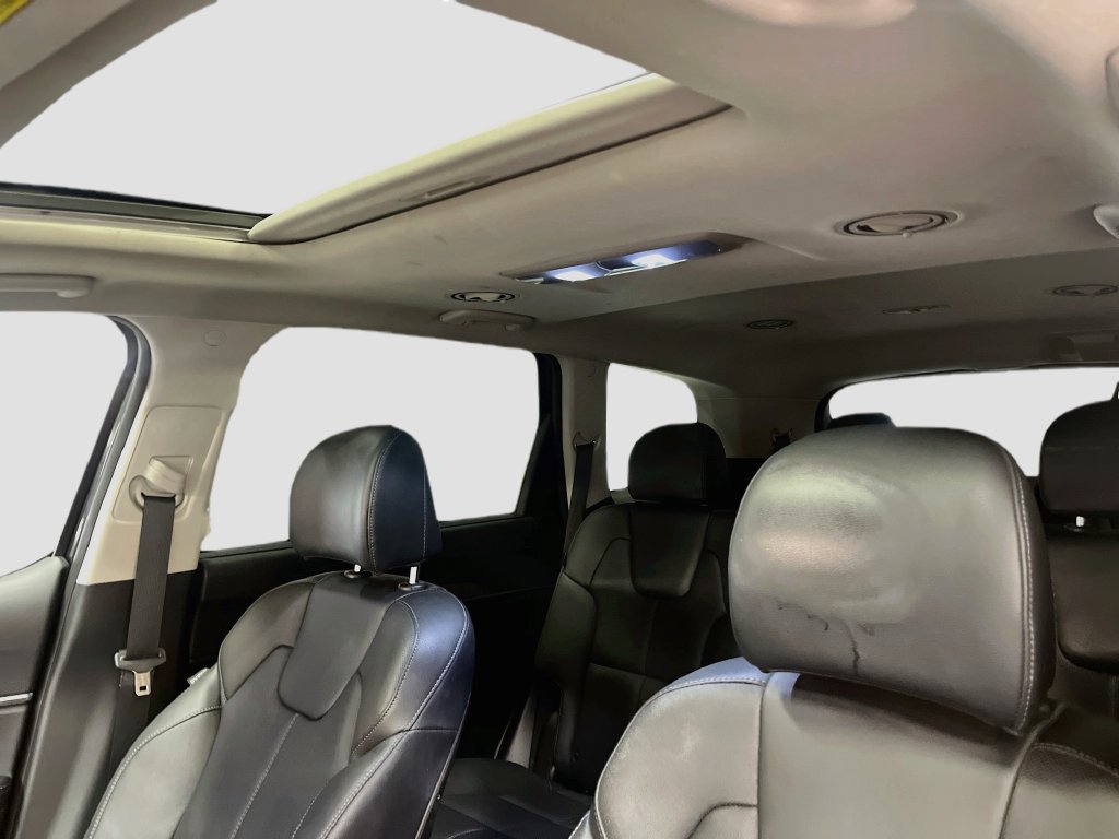 Used 2024 Kia Telluride EX AWD/4WD image 23