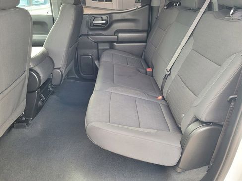 Used 2023 Chevrolet Silverado 1500 Custom image 8