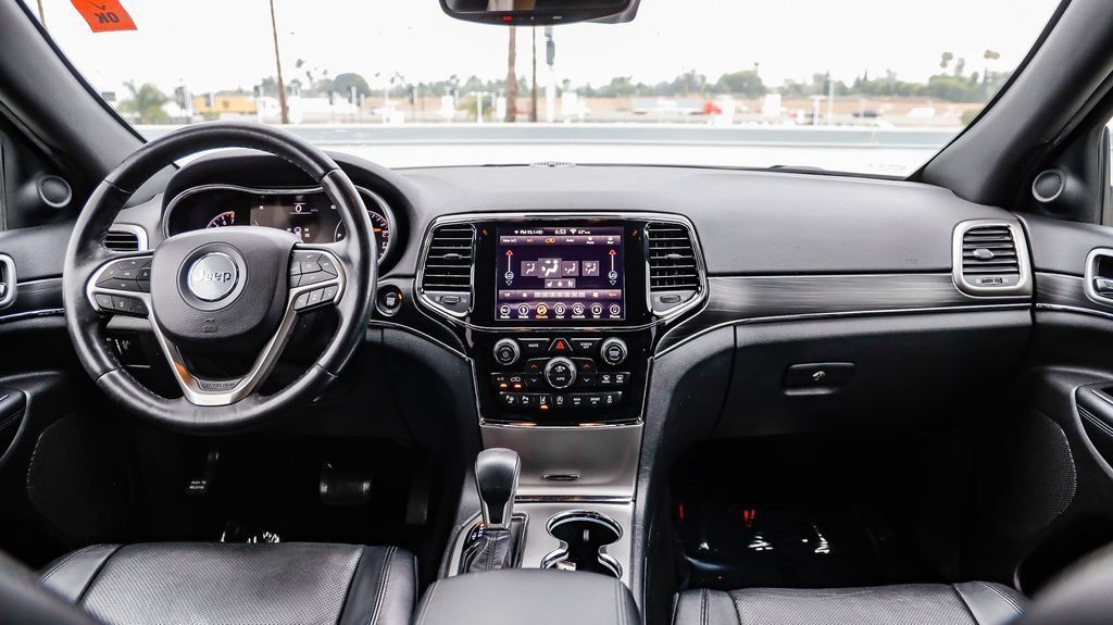 Used 2019 Jeep Grand Cherokee Limited w/ Luxury Group II RWD image 15