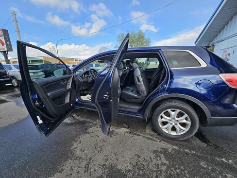 Used 2011 MAZDA CX-9 Touring w/ Moonroof & Bose Audio Pkg FWD image 24