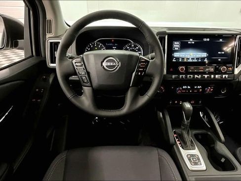 New 2026 Nissan Frontier SV w/ All-Weather Content Package AWD/4WD image 22