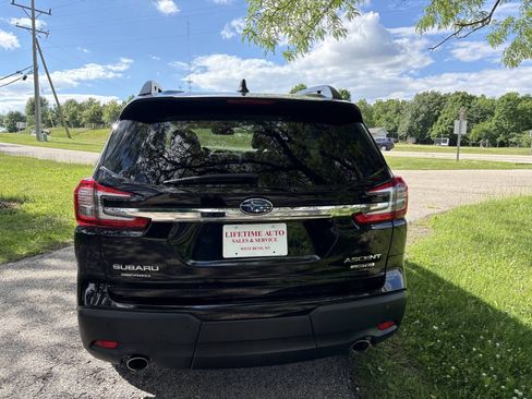 Used 2023 Subaru Ascent Limited AWD/4WD image 4