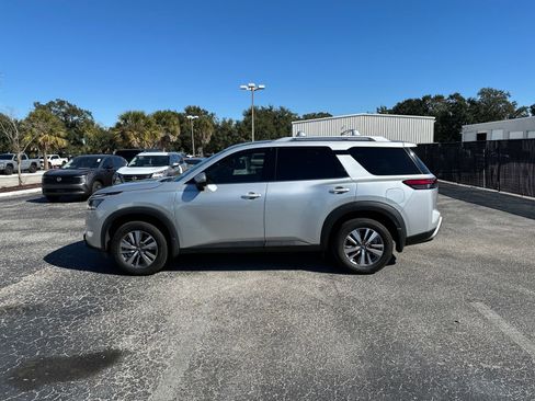 Certified 2022 Nissan Pathfinder SL image 7