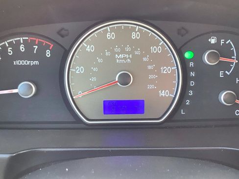 Used 2008 Hyundai Elantra SE FWD image 37
