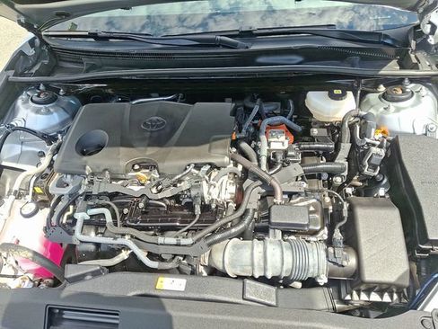 Used 2025 Toyota Camry LE FWD image 26