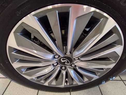 New 2026 INFINITI QX80 Luxe w/ Cargo Package RWD image 30