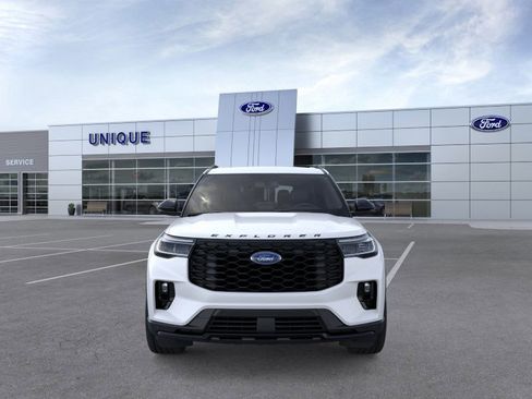 New 2025 Ford Explorer ST-Line w/ Premium Package image 6