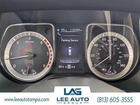 Used 2016 Nissan Titan SL RWD image 26