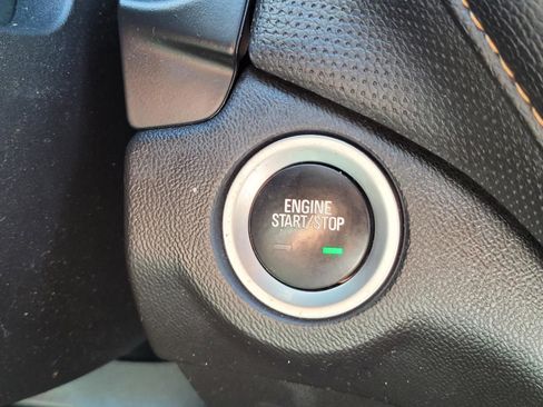 Used 2019 Chevrolet Equinox Premier image 29