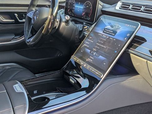 Used 2023 Mercedes-Benz Maybach S 580 Maybach S 580 image 24