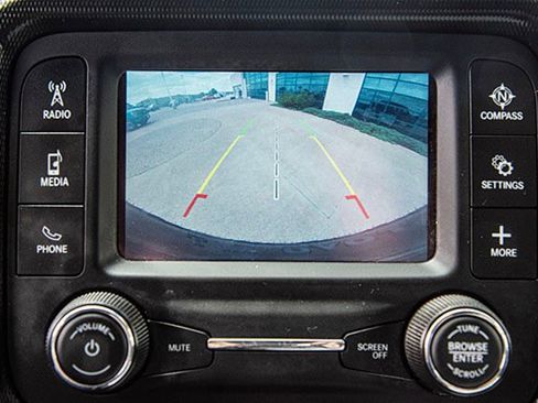 Used 2019 Jeep Wrangler Unlimited Sport AWD/4WD image 12