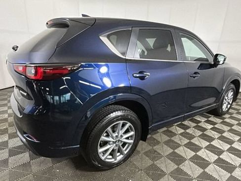 Used 2025 MAZDA CX-5 AWD 2.5 S w/ Preferred Package image 2