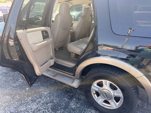 Used 2004 Ford Expedition Eddie Bauer RWD image 10