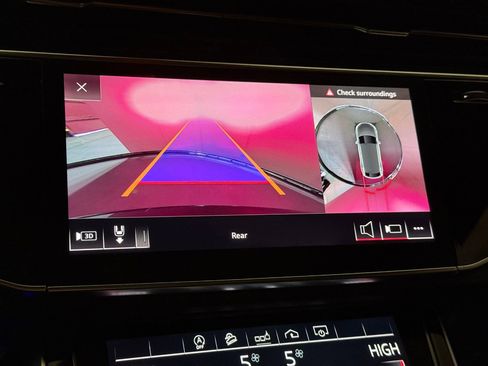 Used 2019 Audi Q8 Premium Plus w/ Premium Plus image 33