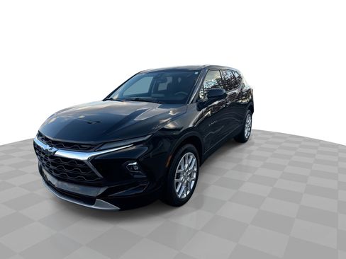 Certified 2024 Chevrolet Blazer LT w/ LPO, Cargo Package image 4