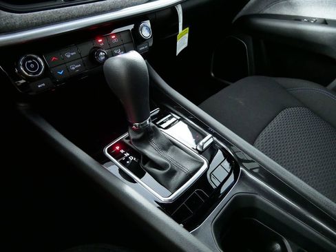 Used 2024 Jeep Compass Sport image 45