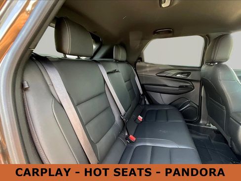 Used 2021 Chevrolet TrailBlazer ACTIV w/ Technology Package FWD image 25