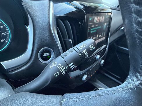 Used 2019 Chevrolet Traverse LT AWD/4WD image 36